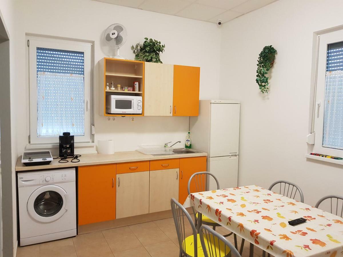 Apartamento Szatmárház Szombathely Exterior foto